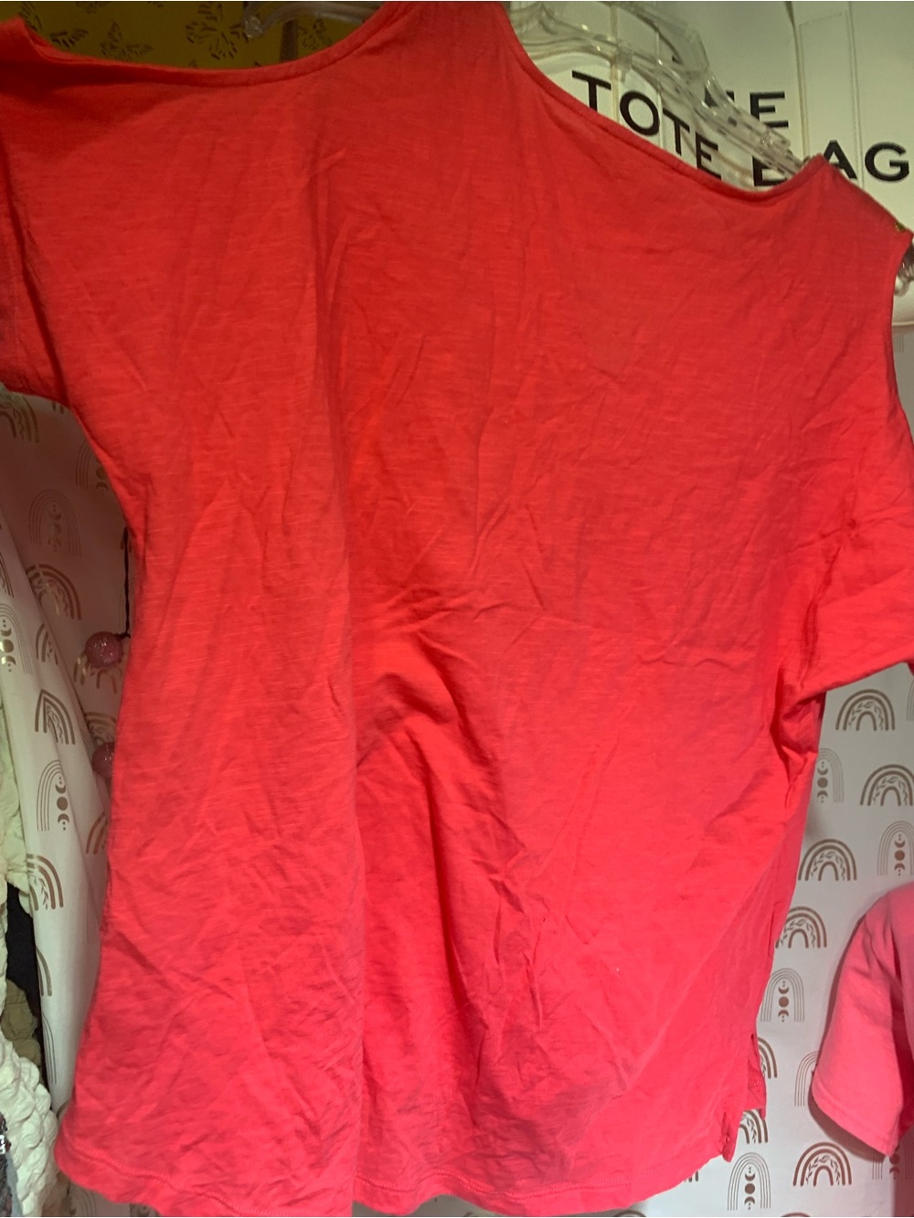 Michael Kors V-Neck Coral Pink Short Sleeve Tee cold shoulder - Picture 5 of 6